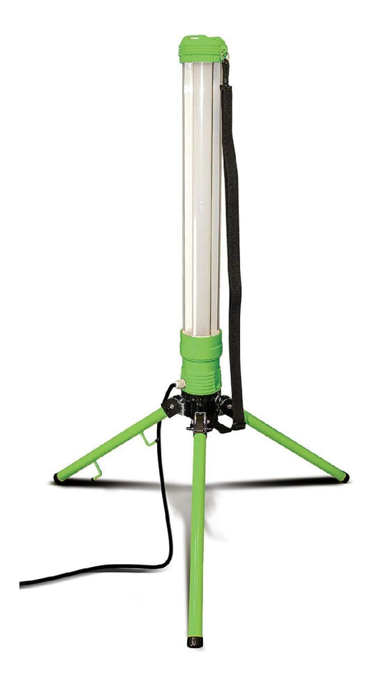 Luminaire Vert a presence elegante et lumiere agreable 40W IP65