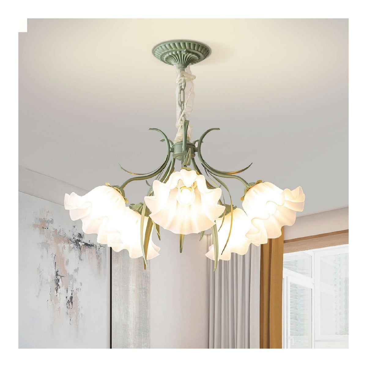 Suspension Ambre et Vert aux lignes epurees avec eclairage confortable